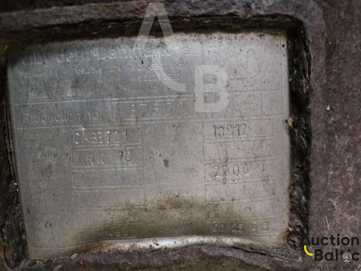 Case 721 E, frontaliniai krautuvai