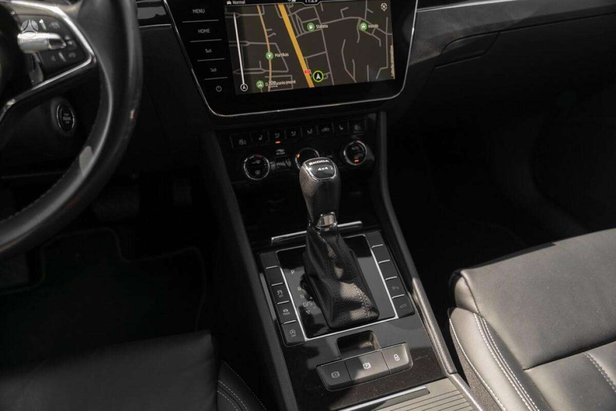 Skoda Superb, 2.0 l., Универсал