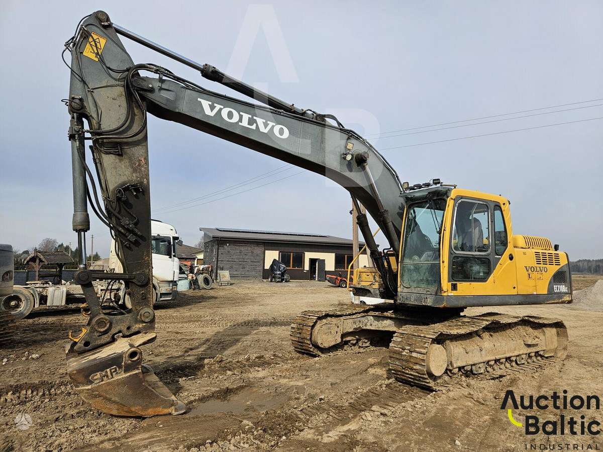 Volvo EC 210 B LC, ekskavatoriai