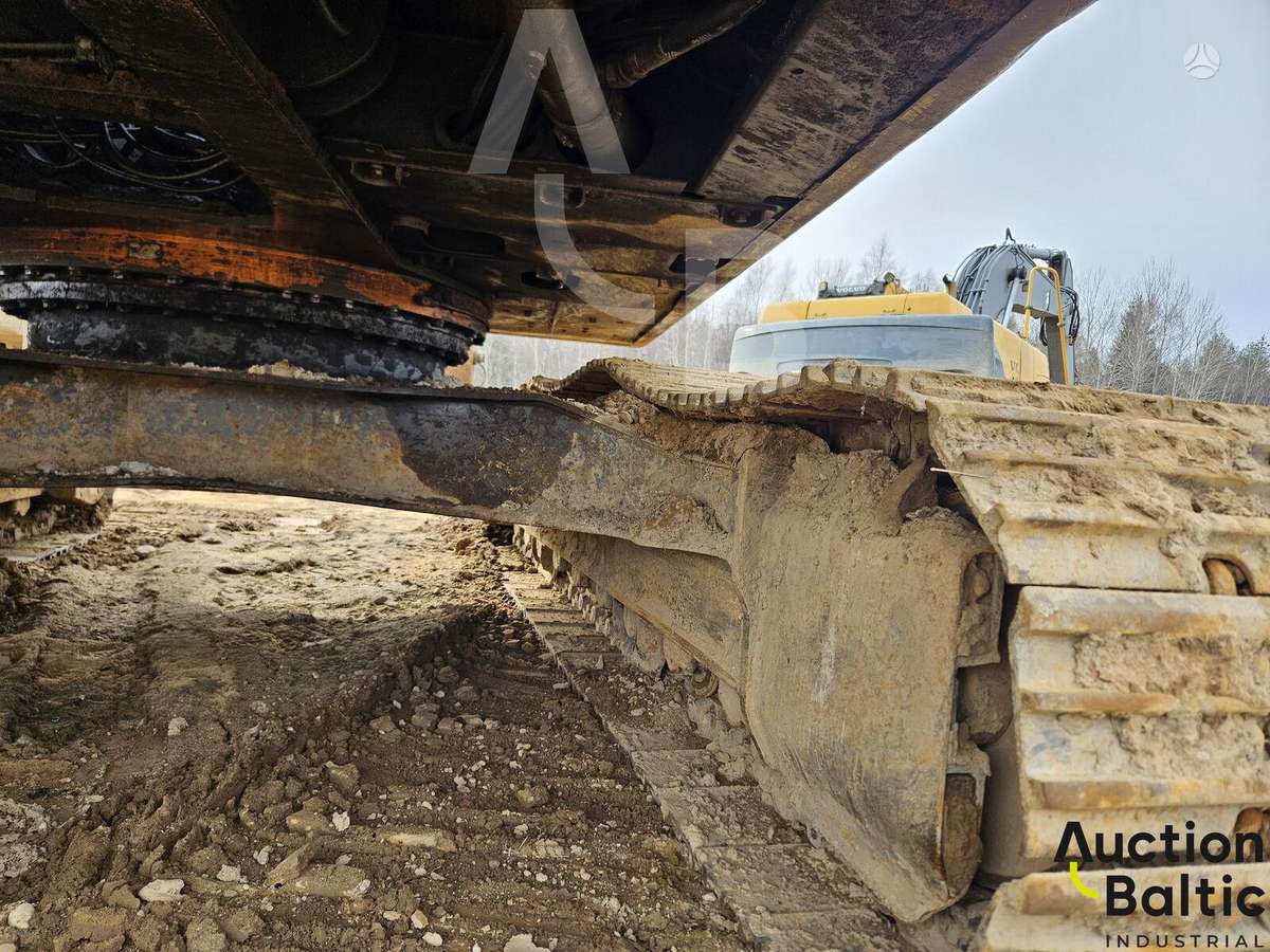 Volvo EC 210 B LC, экскаваторы