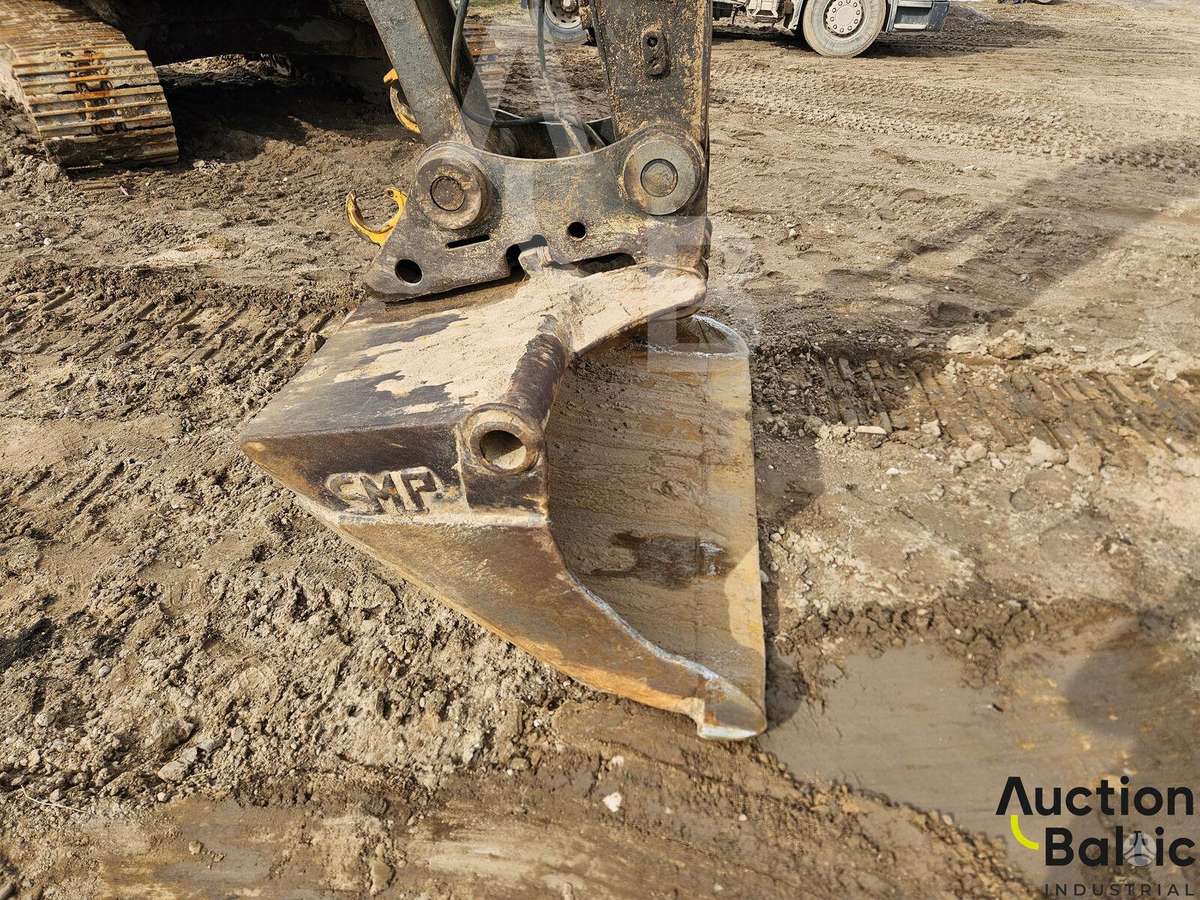 Volvo EC 210 B LC, экскаваторы
