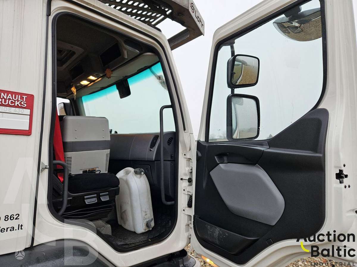 Renault D Wide, cits