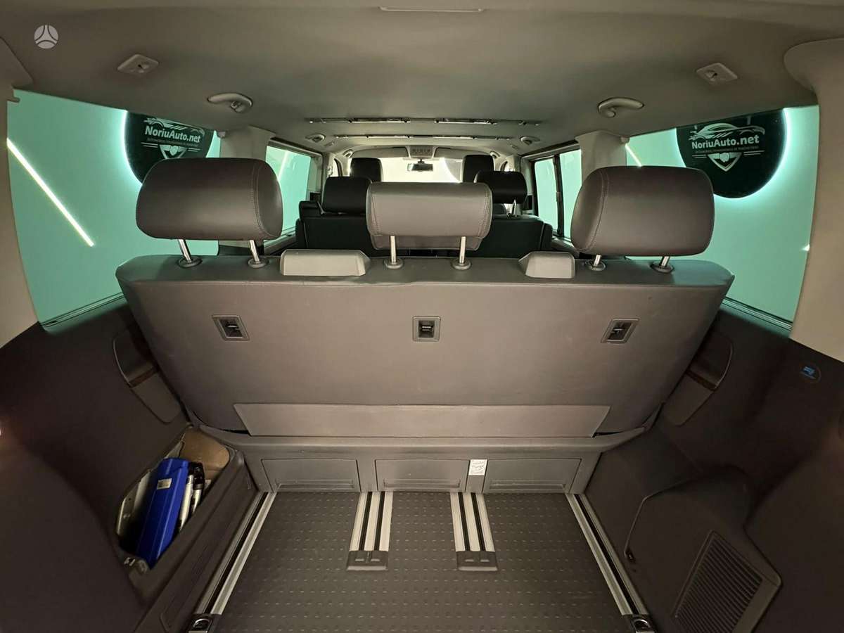 Volkswagen Multivan, 2.0 l., Минивэн