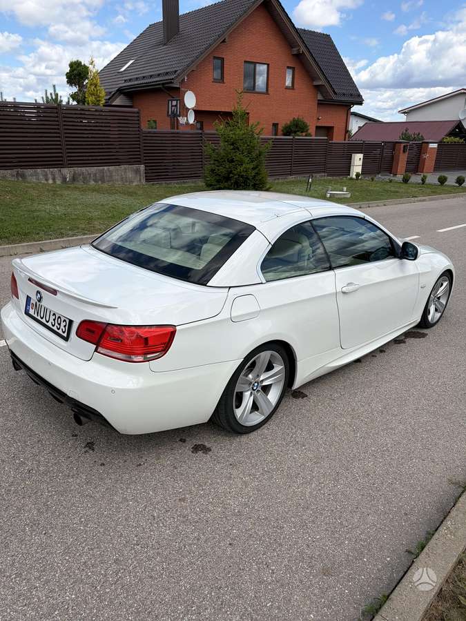 BMW 335, 3.0 l., Кабриолет