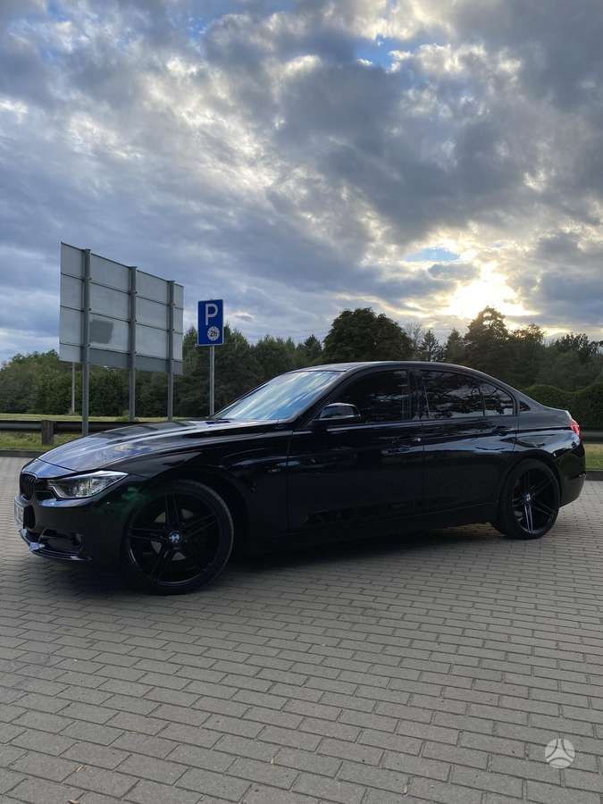 BMW 320, 2.0 l., Седан