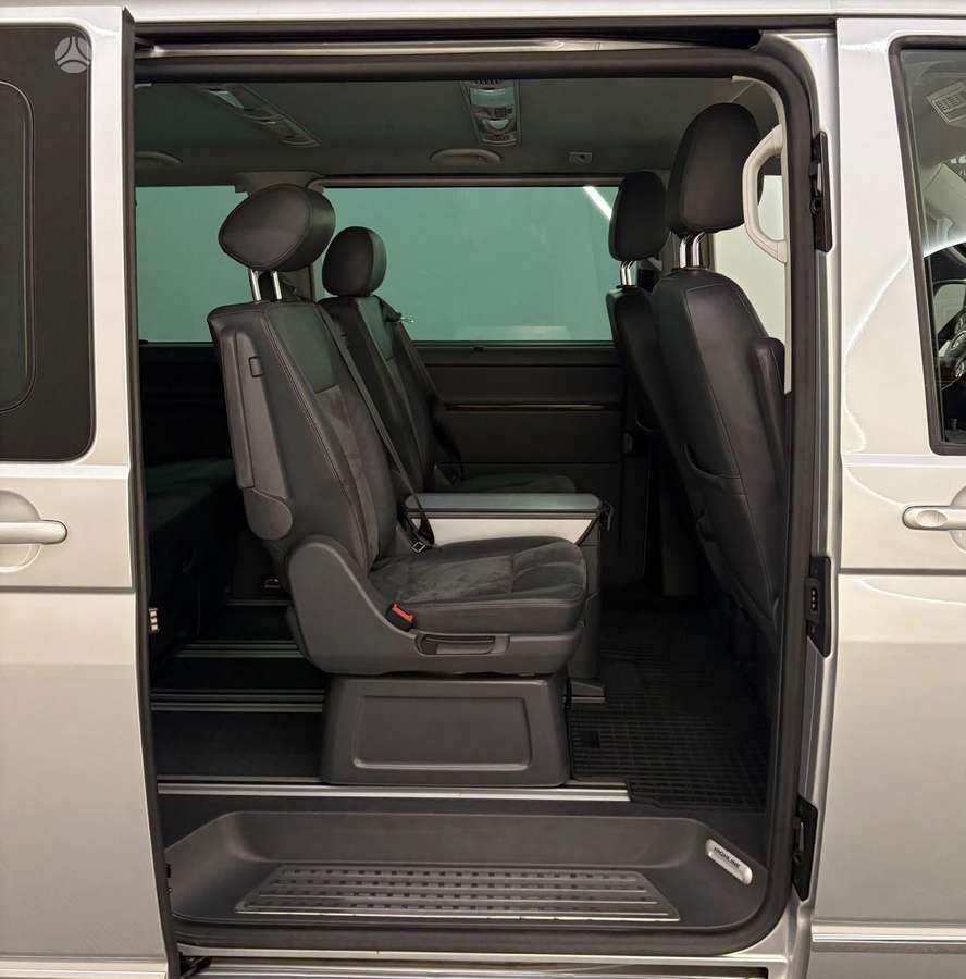 Volkswagen Multivan, 2.0 l., Минивэн