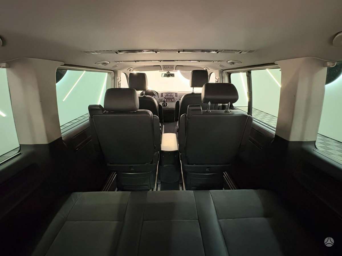 Volkswagen Multivan, 2.0 l., Минивэн