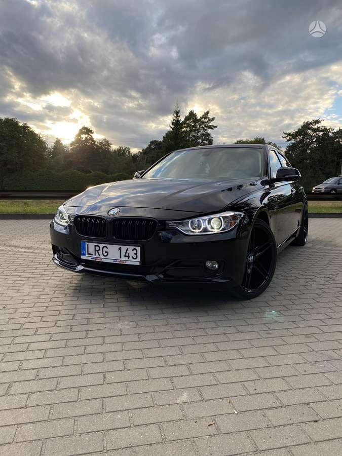 BMW 320, 2.0 l., Седан