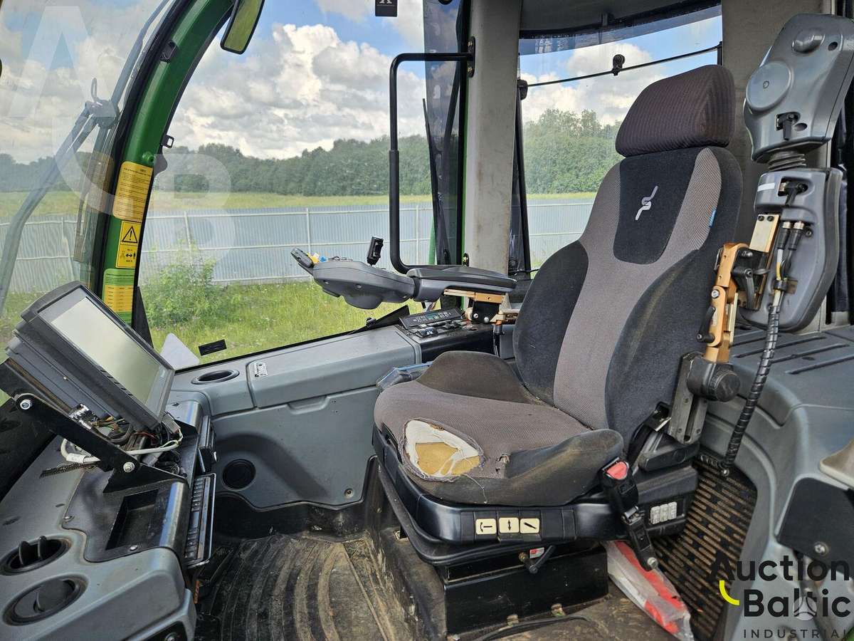 John Deere 1170 E, medkirtės