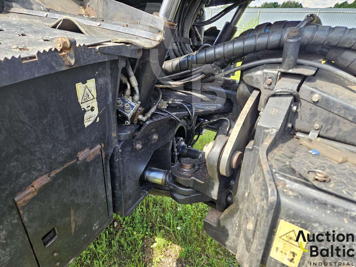 John Deere 1170 E, харвестеры