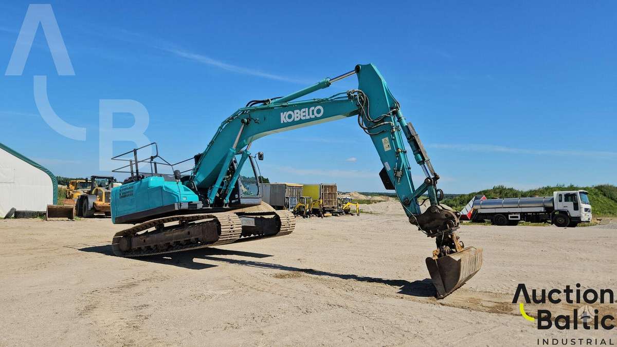 Kobelco SK 210 LC-10, excavator