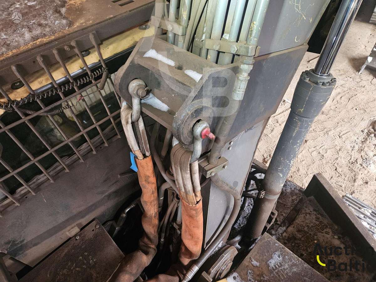 Volvo EC 180D, excavator