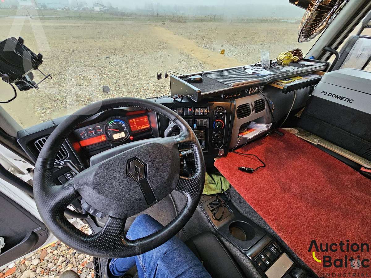 Renault D Wide, другое