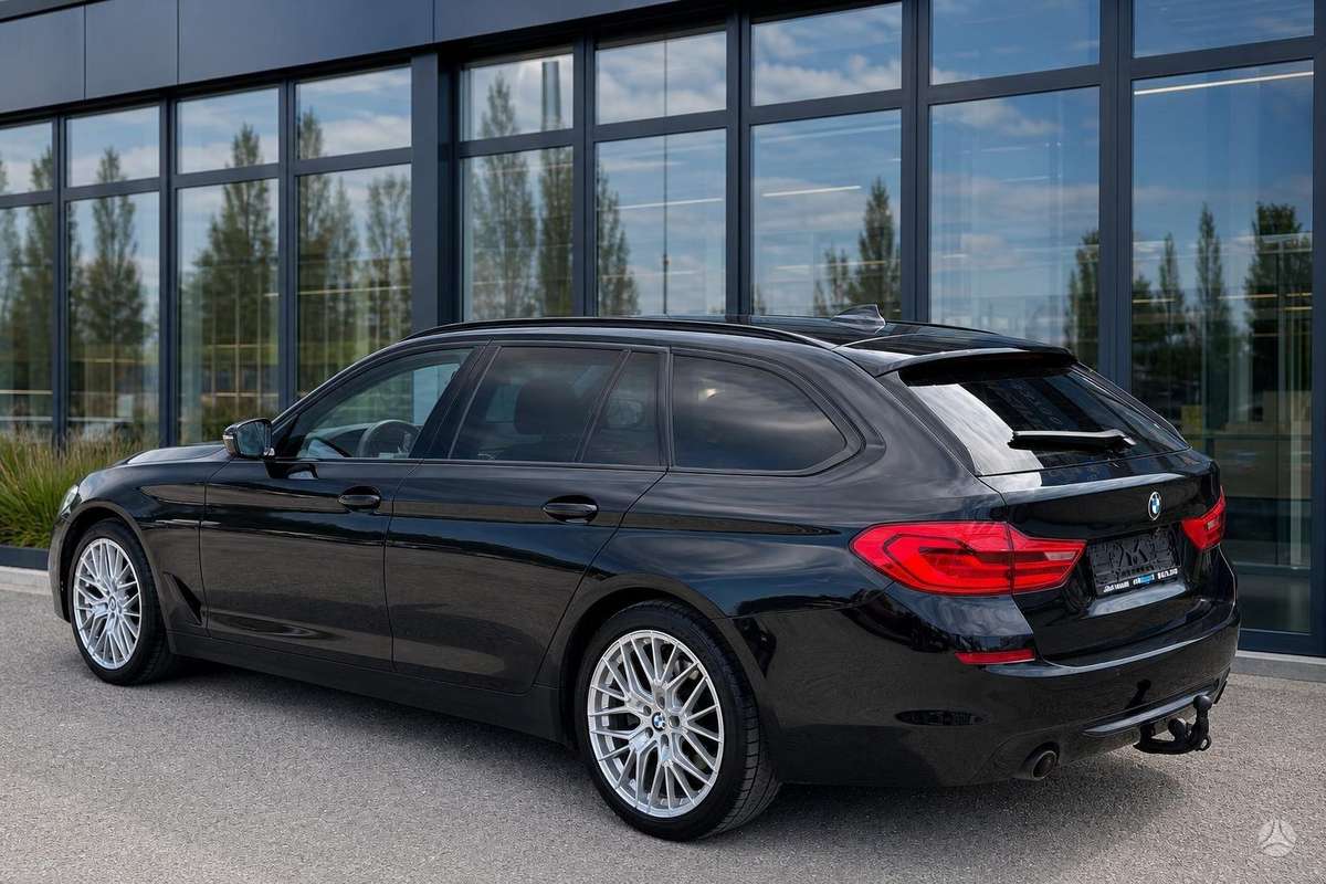 BMW 520, 2.0 l., wagon