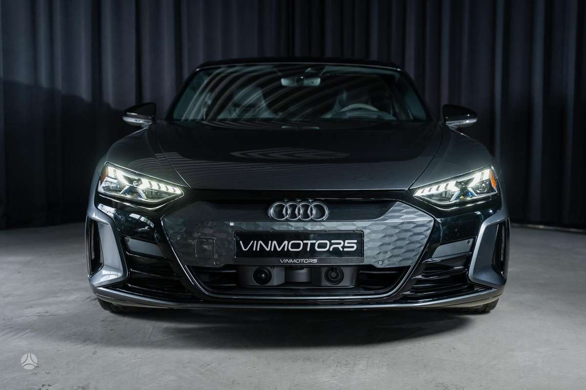 Audi e-tron GT, sedanas