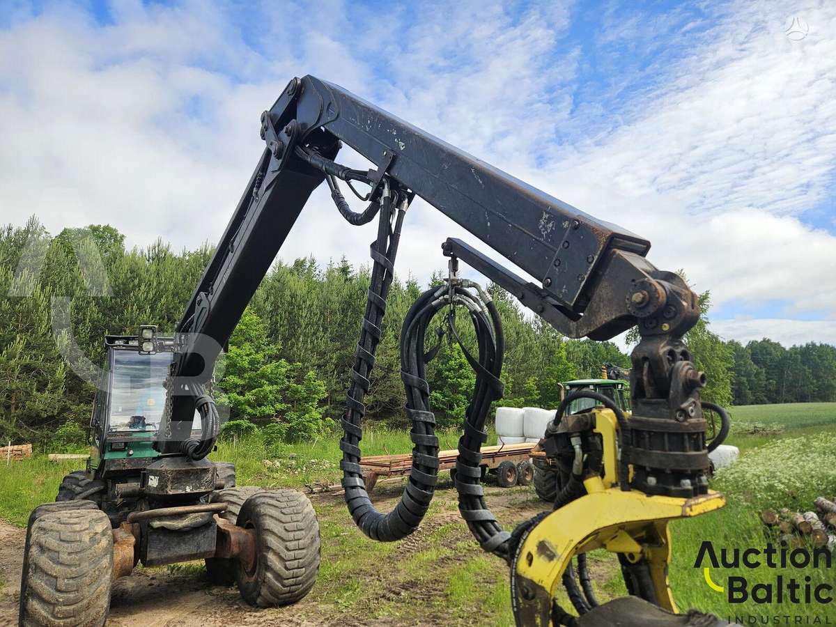 Timberjack 1270D, medkirtės