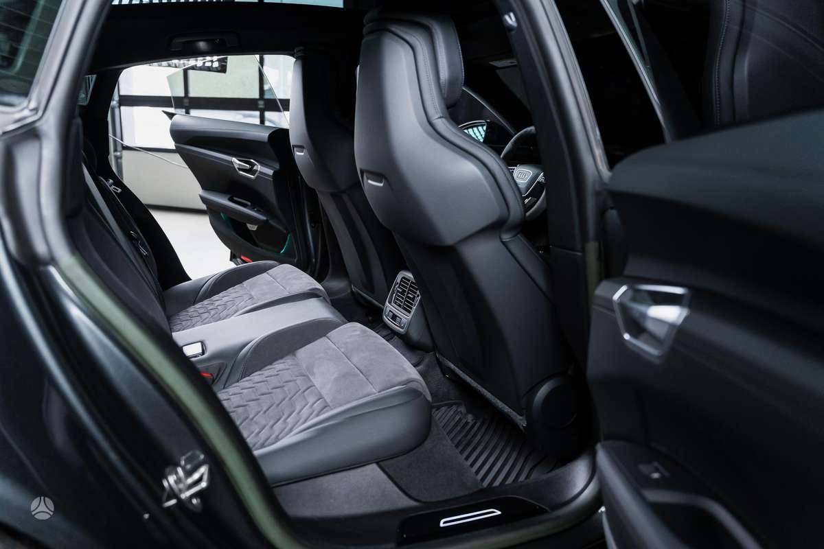 Audi e-tron GT, sedanas