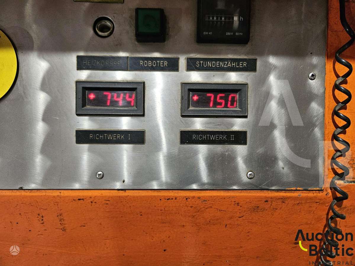 -Kita- M16XV90, other