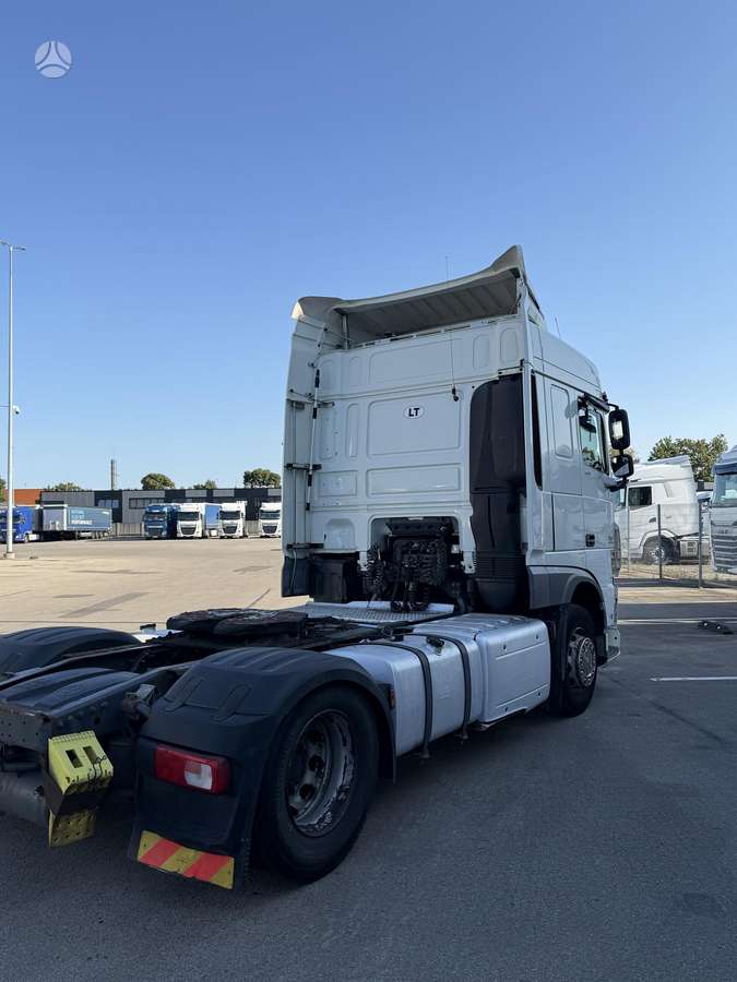 DAF 460 FT, 2 miegamosios vietos