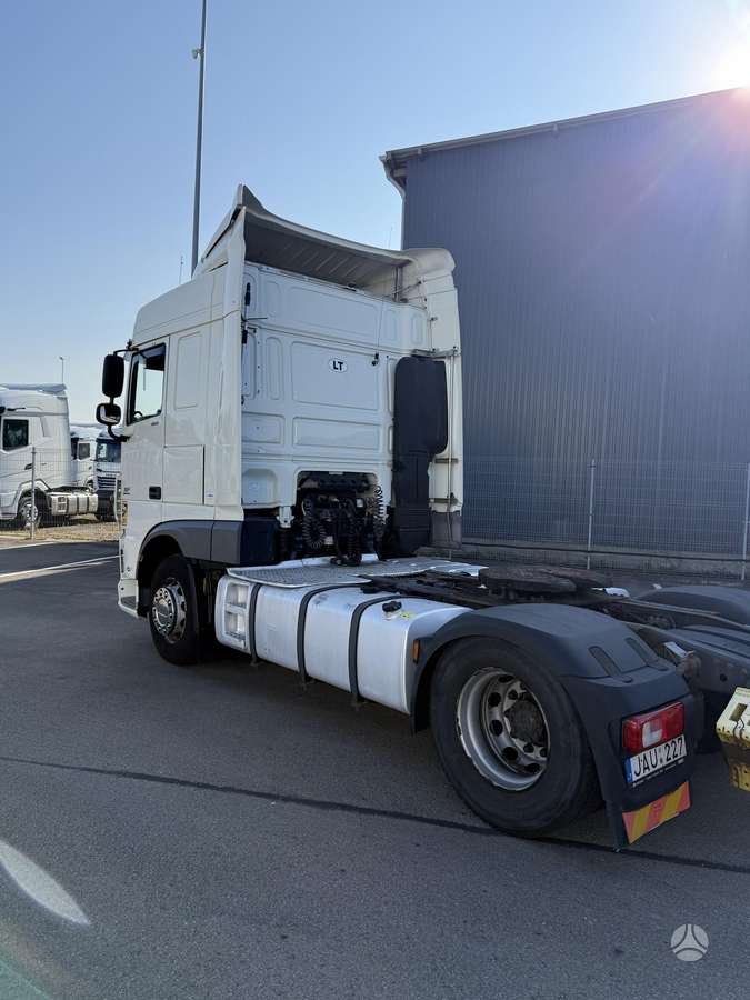 DAF 460 FT, 2 miegamosios vietos