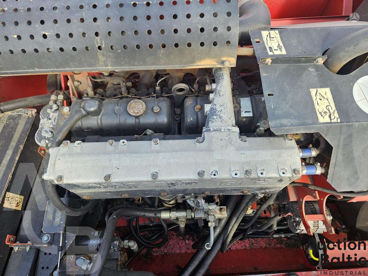 Massey Ferguson 40, kombainai