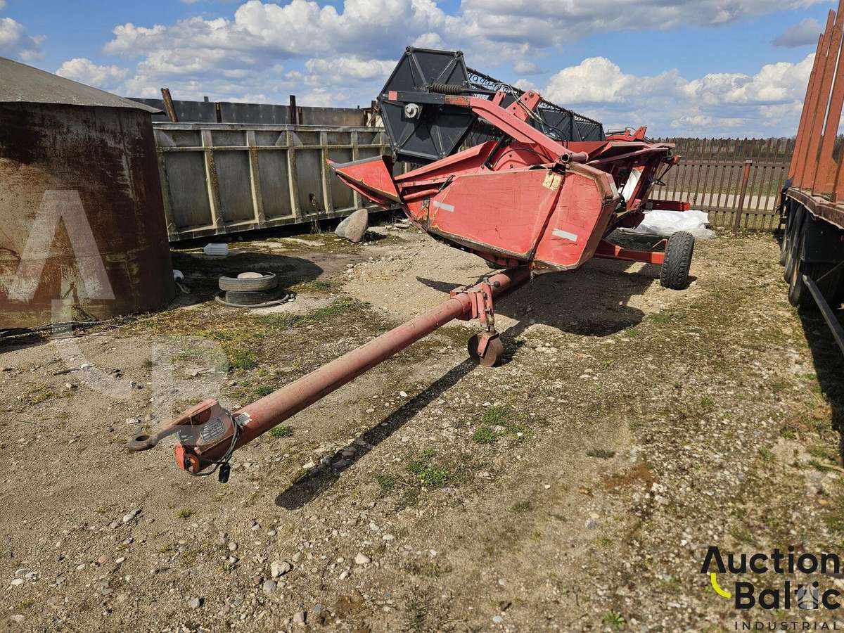 Massey Ferguson 40, kombainai