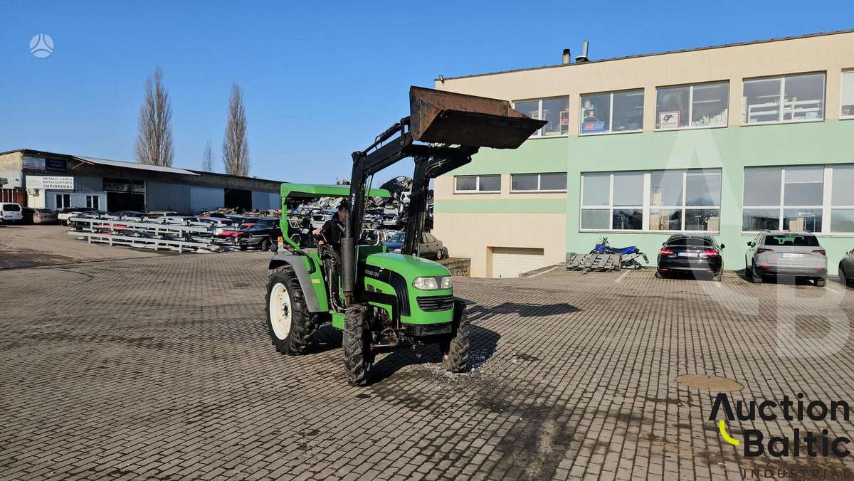 Foton FT404, traktoriai