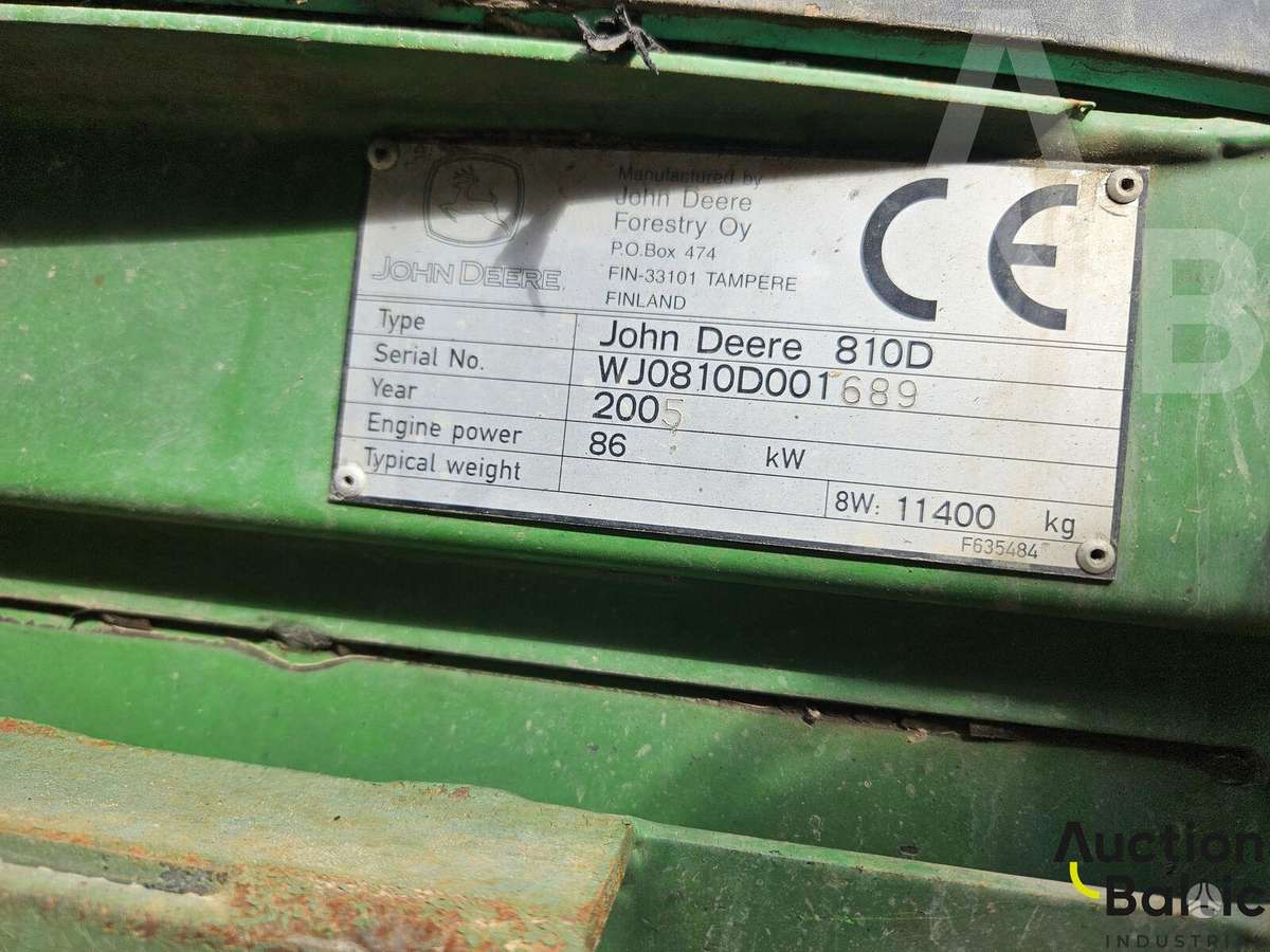 John Deere 810 D, forwarders