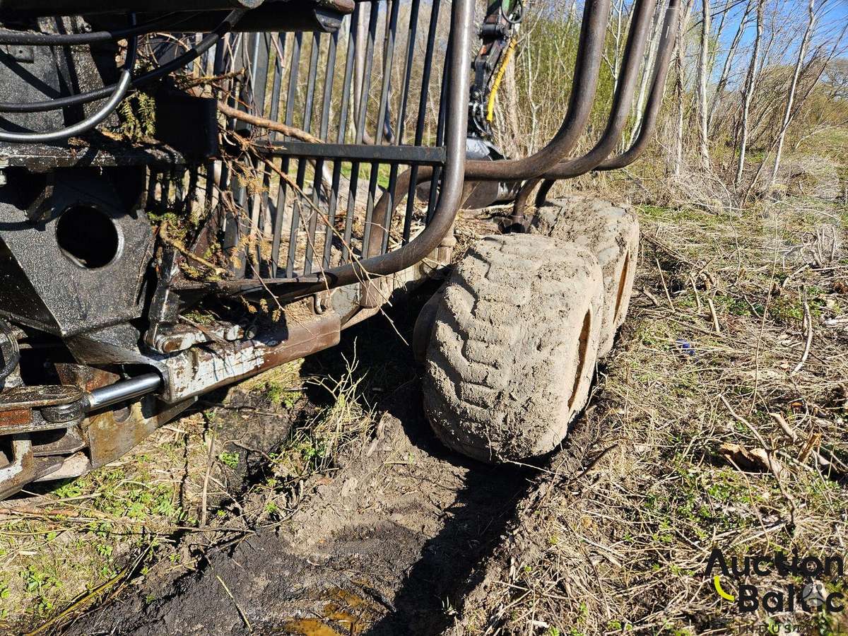 Ponsse S15-6X6, medvežės