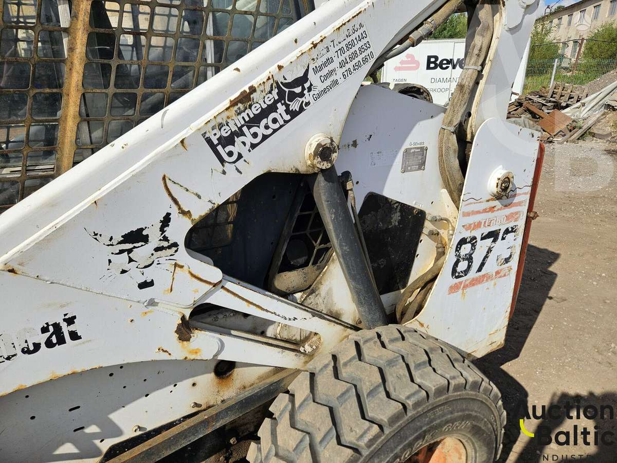 Bobcat 873, mini krautuvai