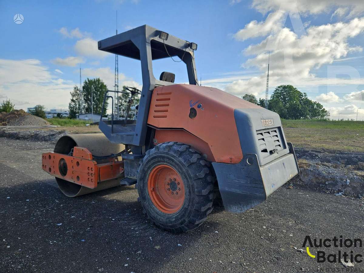 Benford SP2008PDRZ3810, vibrator / compactor