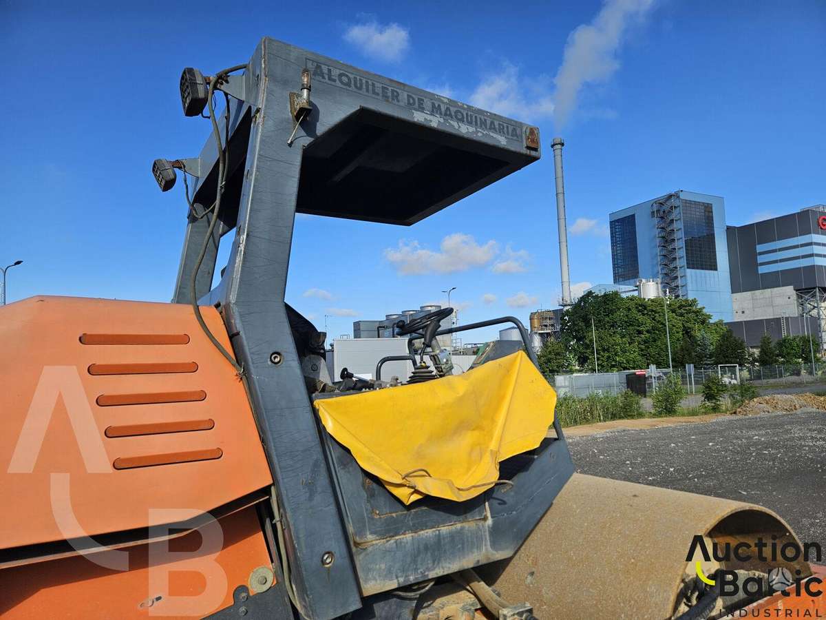 Benford SP2008PDRZ3810, vibrator / compactor