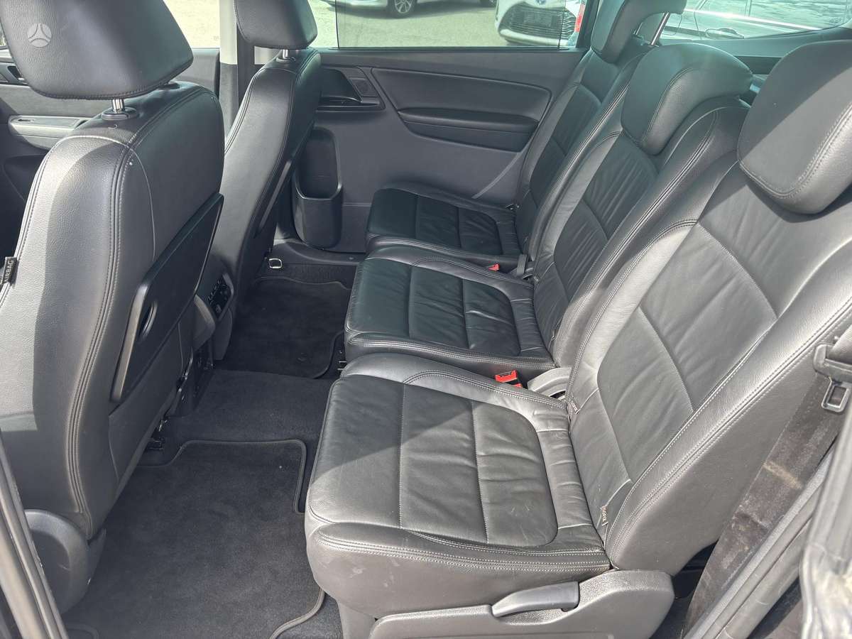 SEAT Alhambra - 10