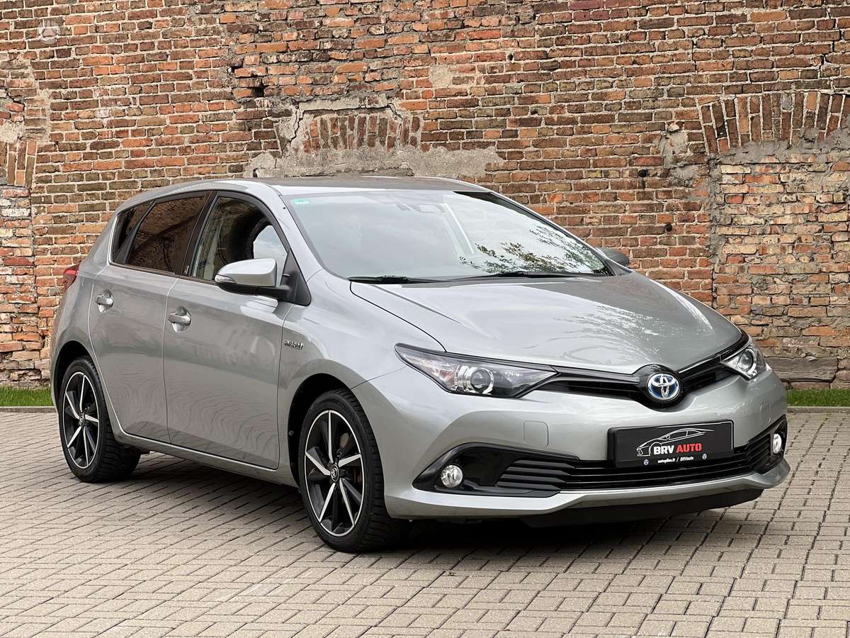 Toyota Auris - 5