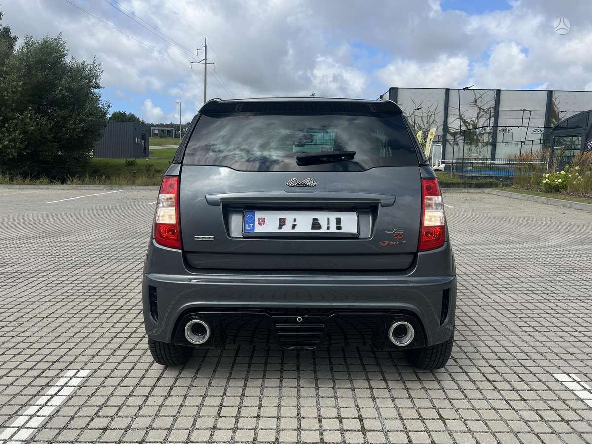 Ligier JS50, 0.5 l., hatchback