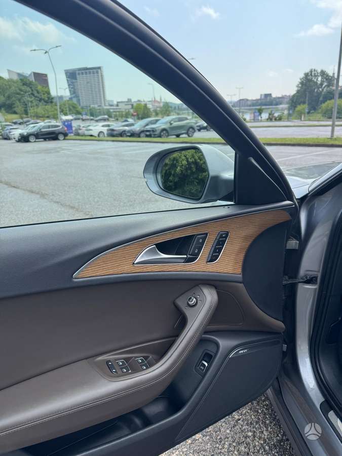 Audi A6 allroad, 3.0 l., Универсал