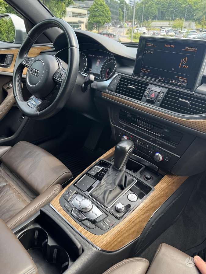 Audi A6 allroad, 3.0 l., Универсал