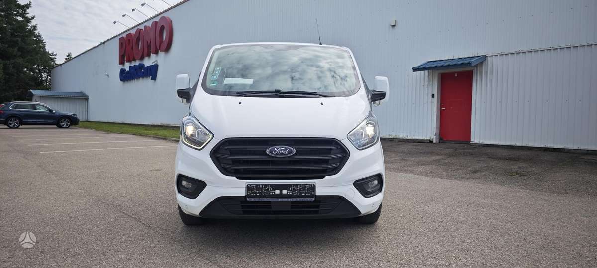 Ford Transit Custom, 2.0 l., Минивэн