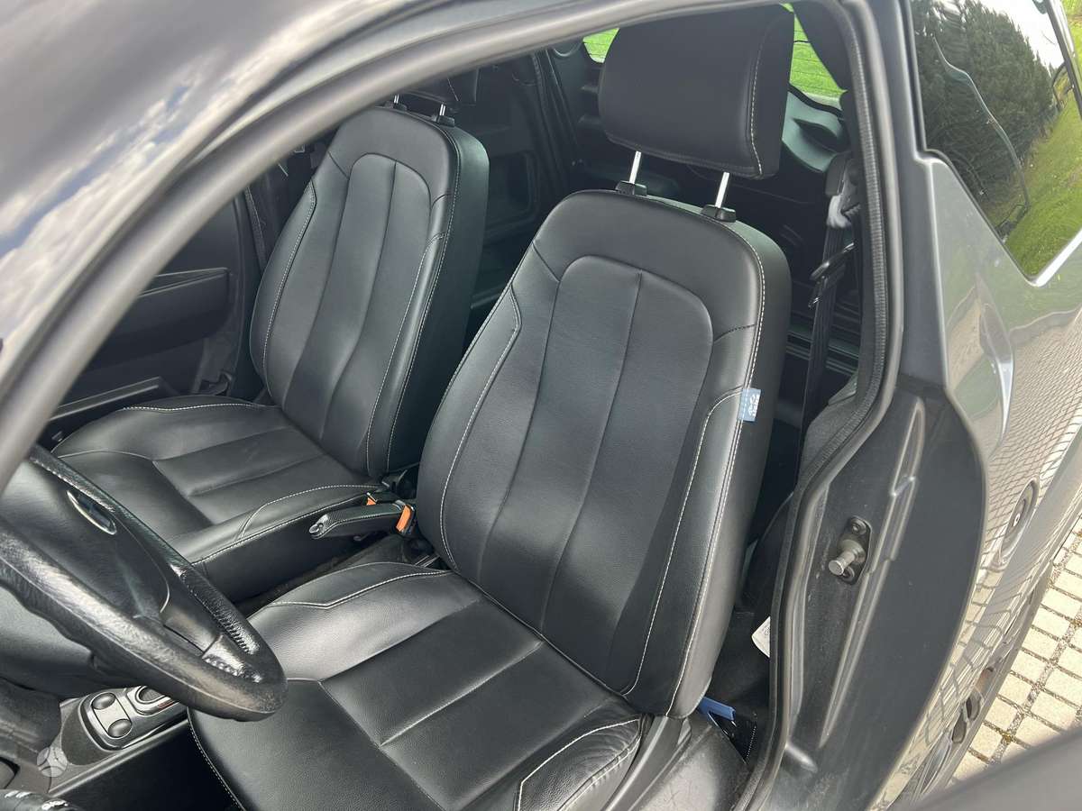 Ligier JS50, 0.5 l., hatchback