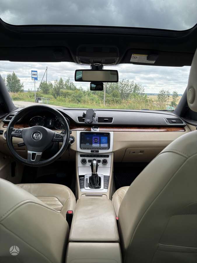 Volkswagen Passat, 2.0 l., Универсал