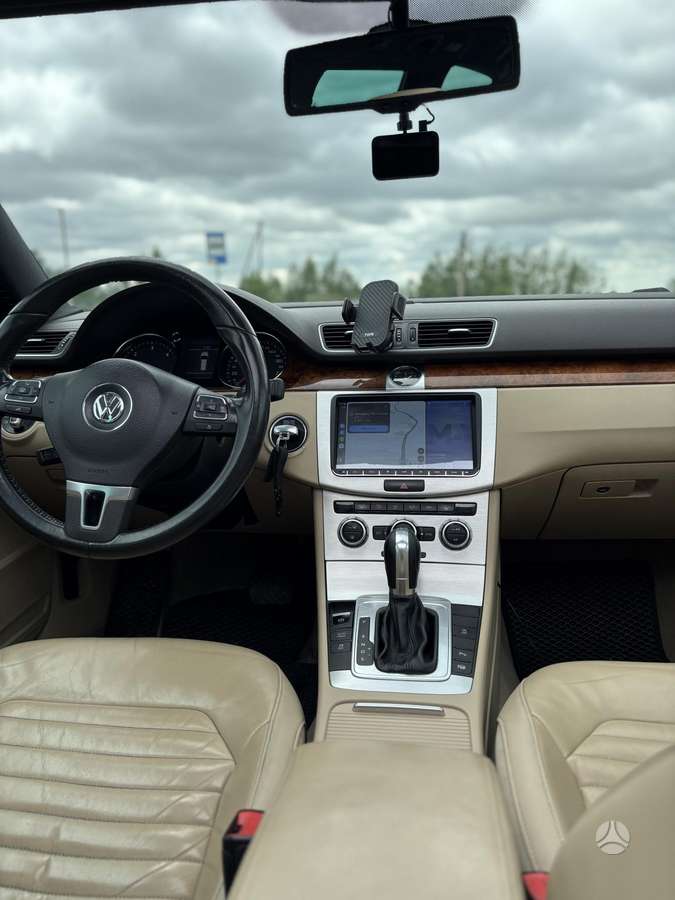 Volkswagen Passat, 2.0 l., Универсал