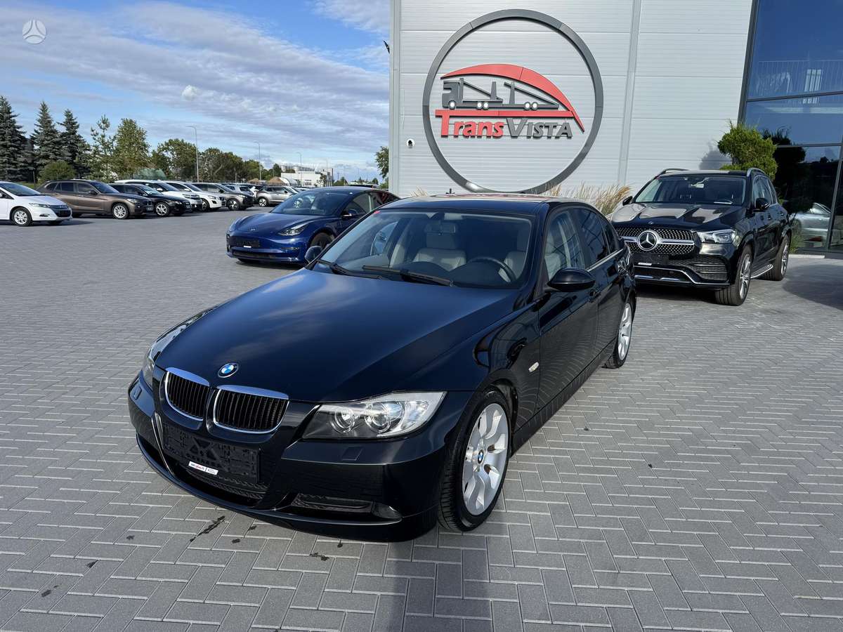 BMW 320, 2.0 l., Седан
