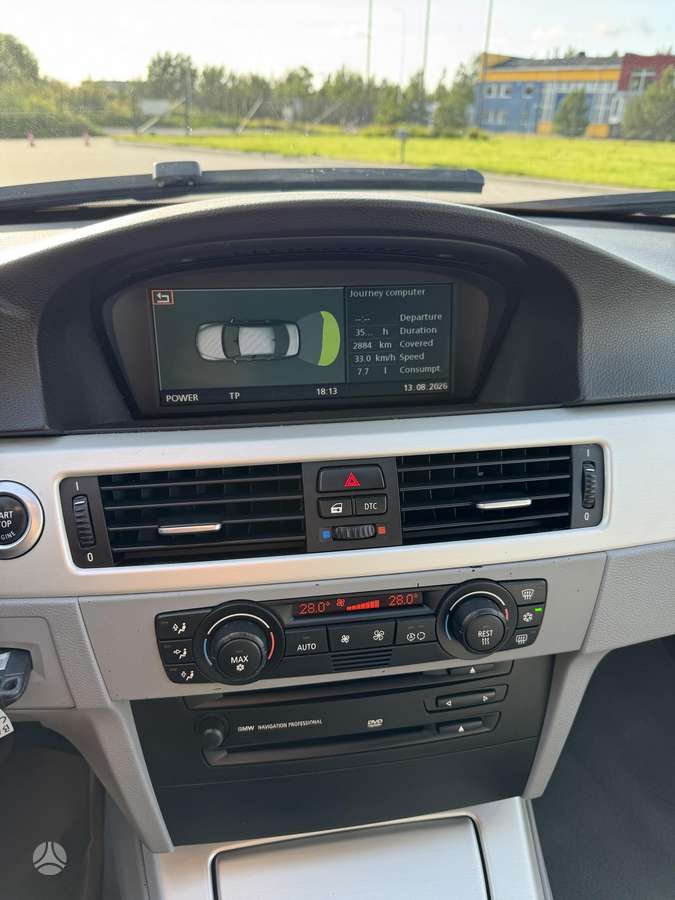 BMW 320, 2.0 l., Седан