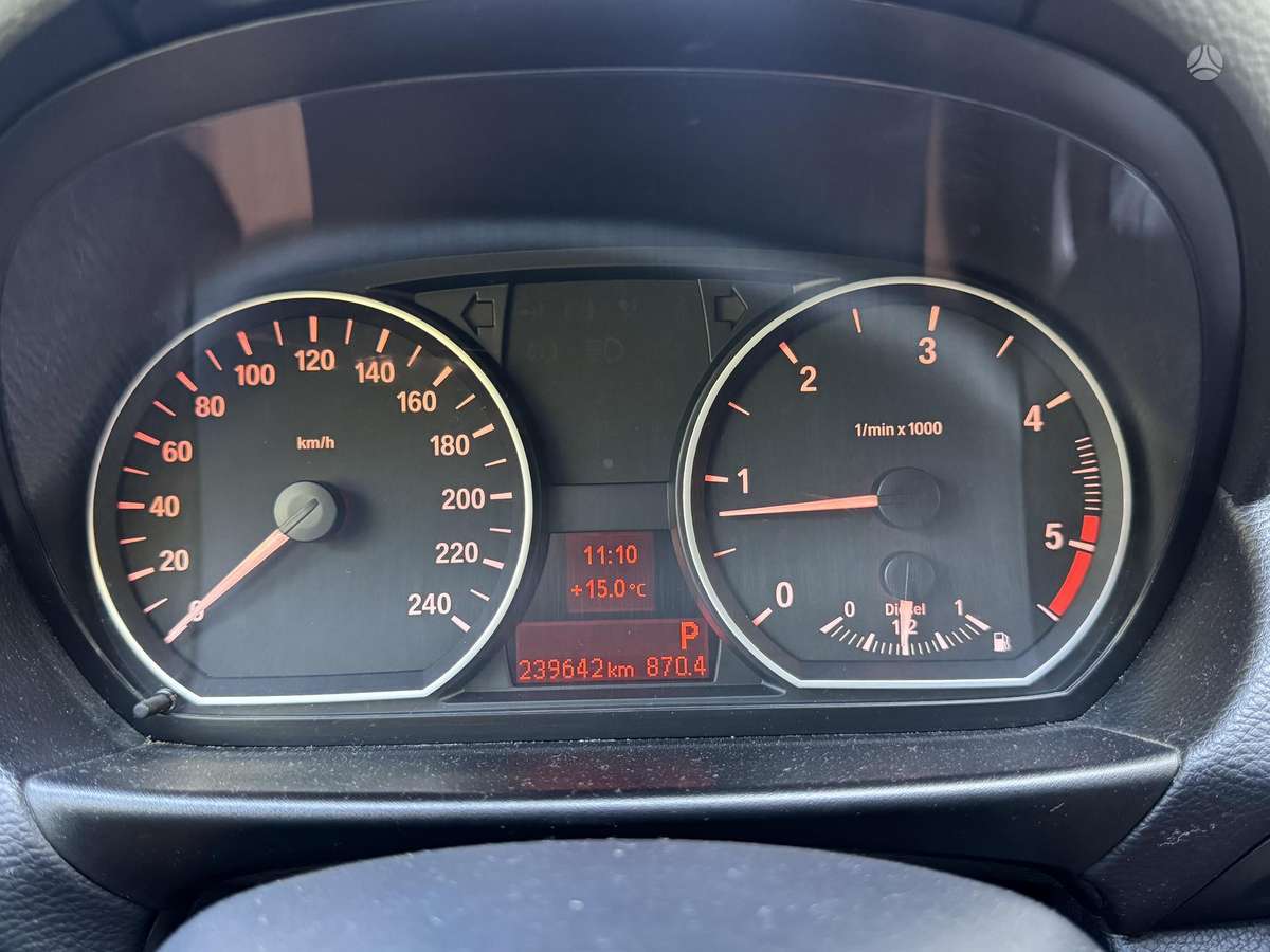 BMW 120, 2.0 l., hatchback
