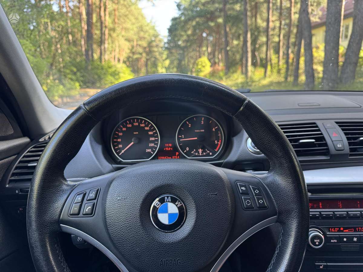 BMW 120, 2.0 l., Хэтчбек