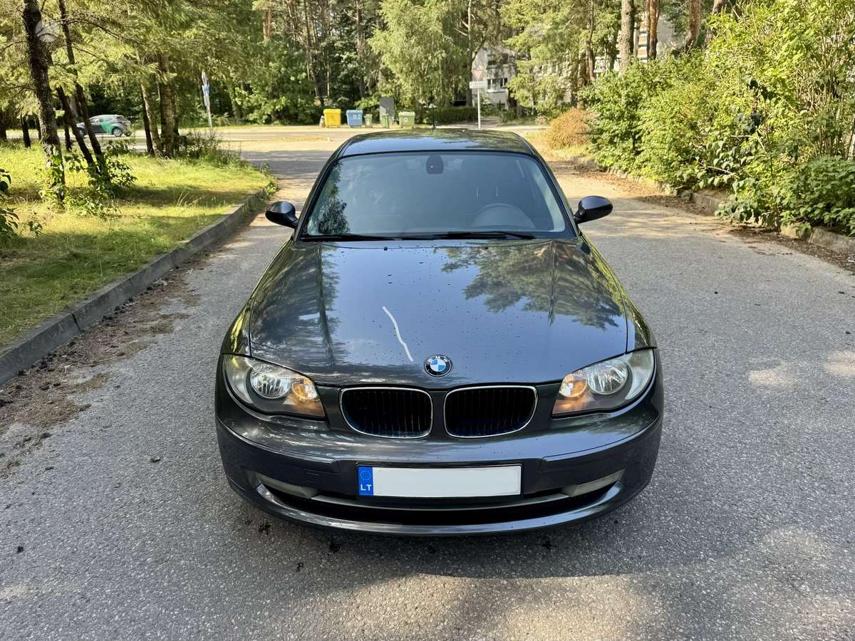 BMW 120, 2.0 l., hatchback