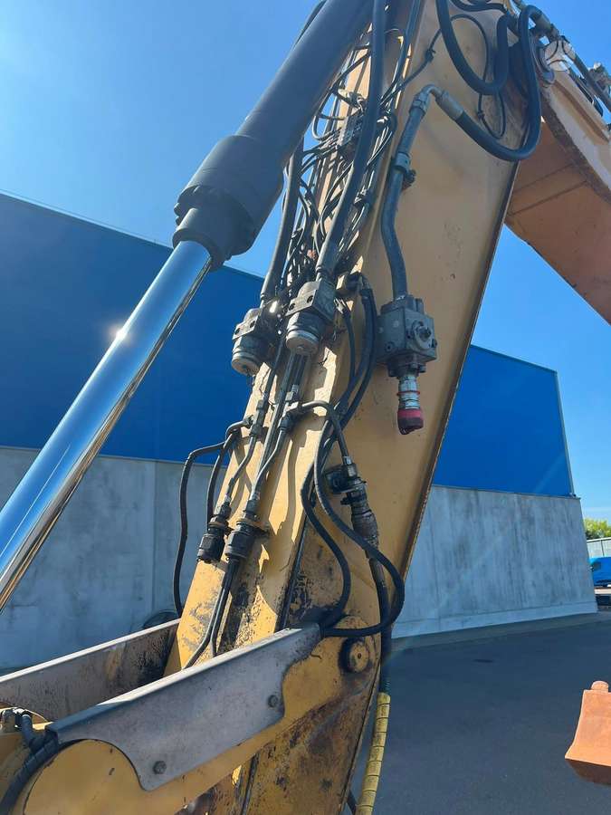 Caterpillar CAT315D, excavator