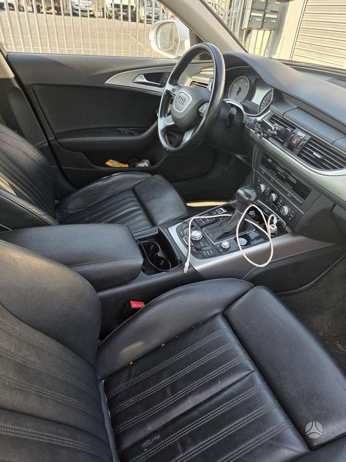 Audi A6, 3.0 l., Седан