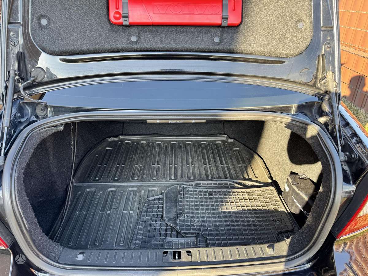 Volvo S80, 2.0 l., sedanas