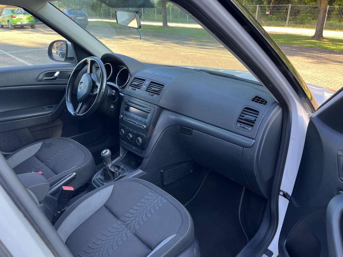 Skoda Yeti, 1.4 l., Хэтчбек
